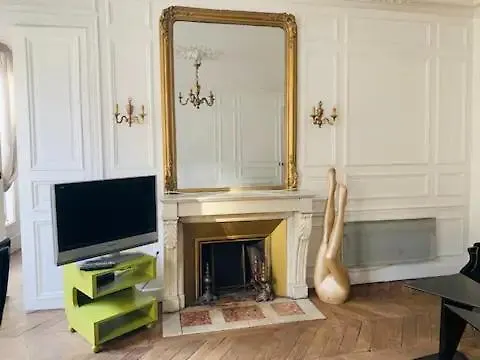 Loft Artistique Parisien Apartamento
